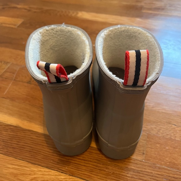 Hunter Boots - Picture 2 of 5